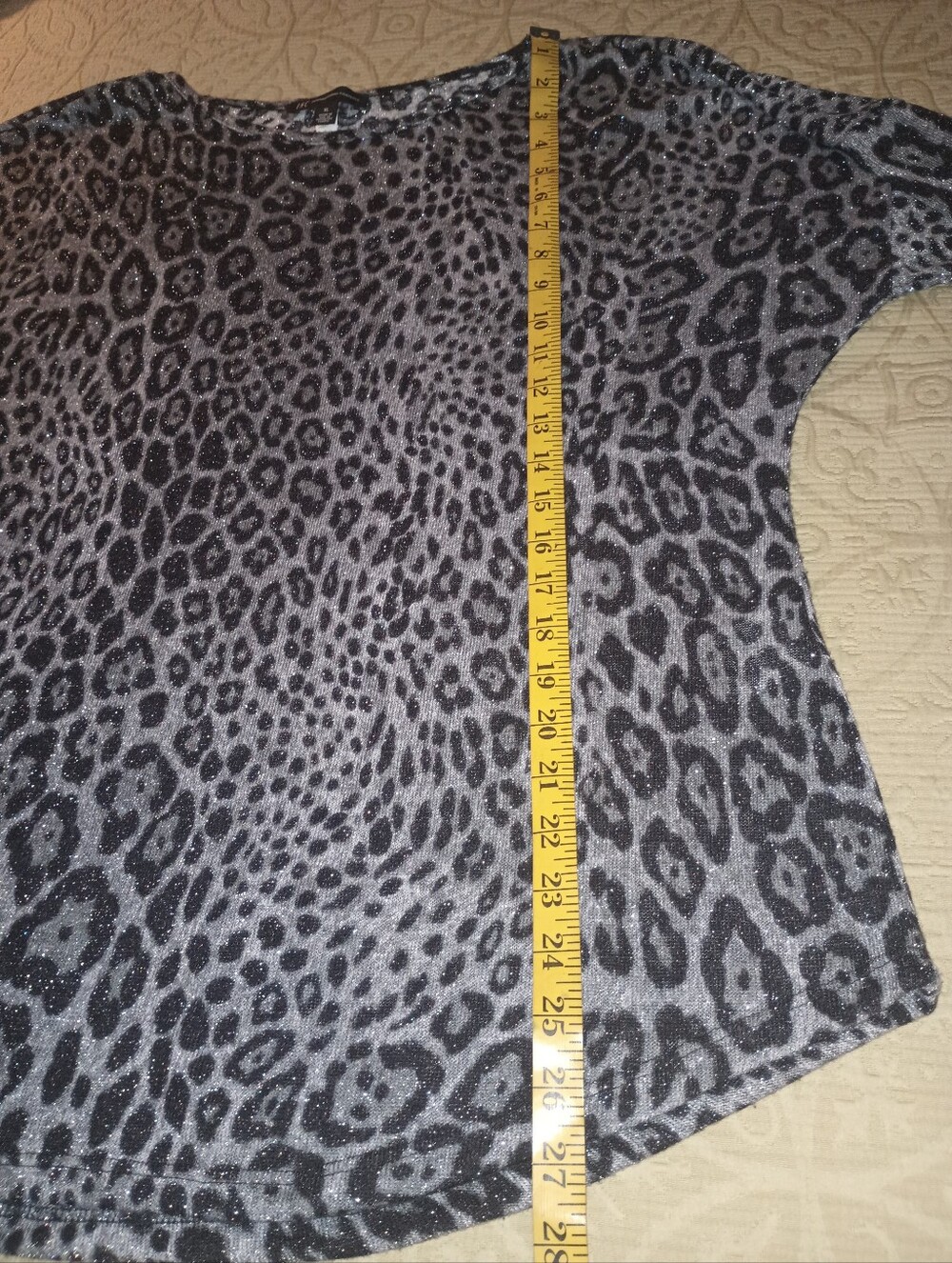 INC International Concepts Grey and Black Leopard-Print Long Sleeve Top SZ18-20 - Picture 4 of 7